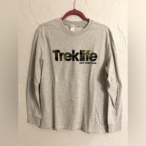 H&M long sleeve tshirt.